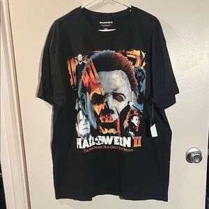 Halloween II Graphic Crewneck Tee - Black